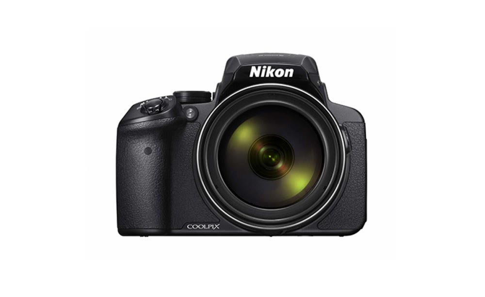 COOLPIX P900