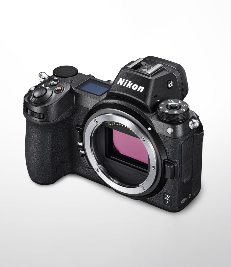 New Nikon Style Interweaving Innovation and Tradition: Z 7/Z 6